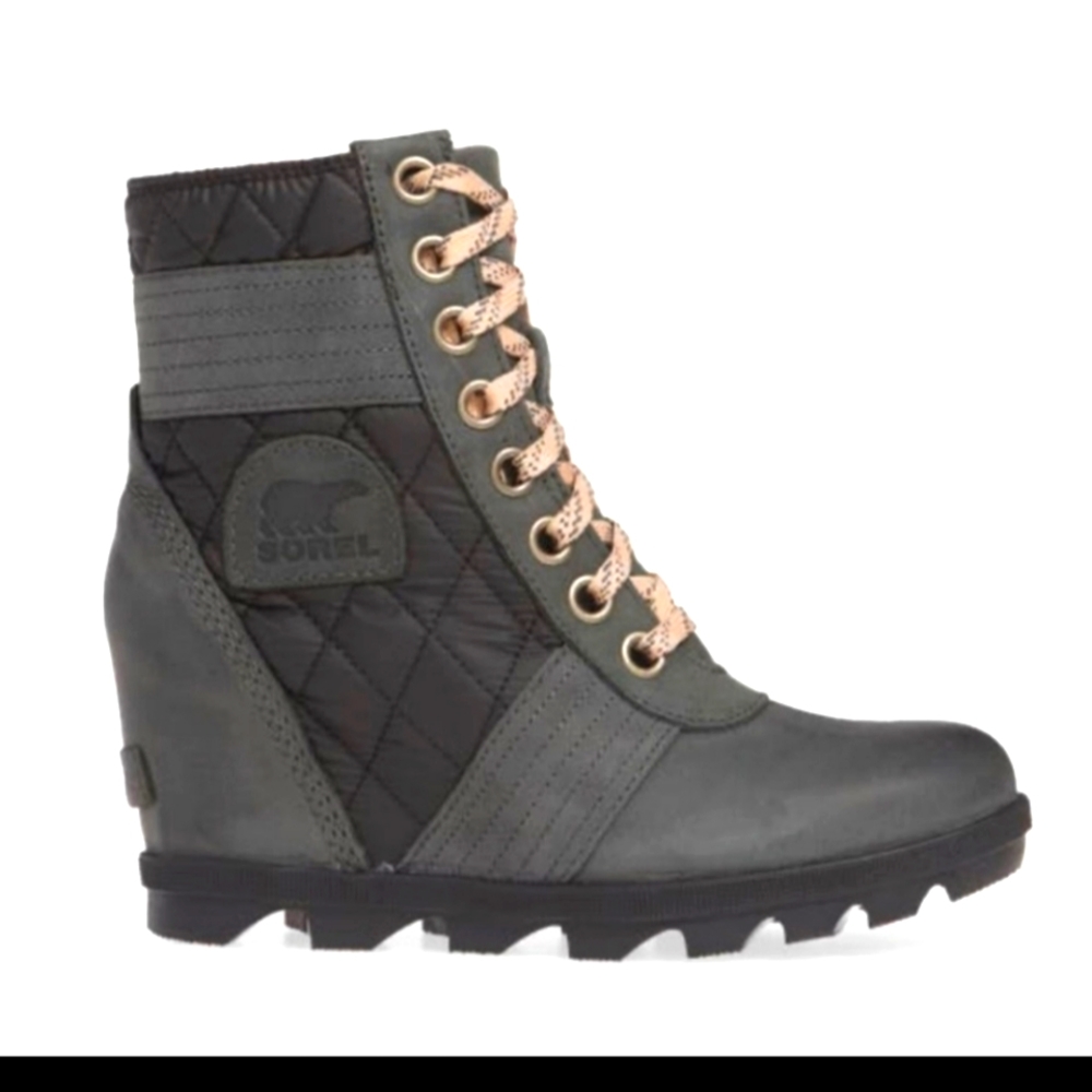 Sorel Lexi wedge boot